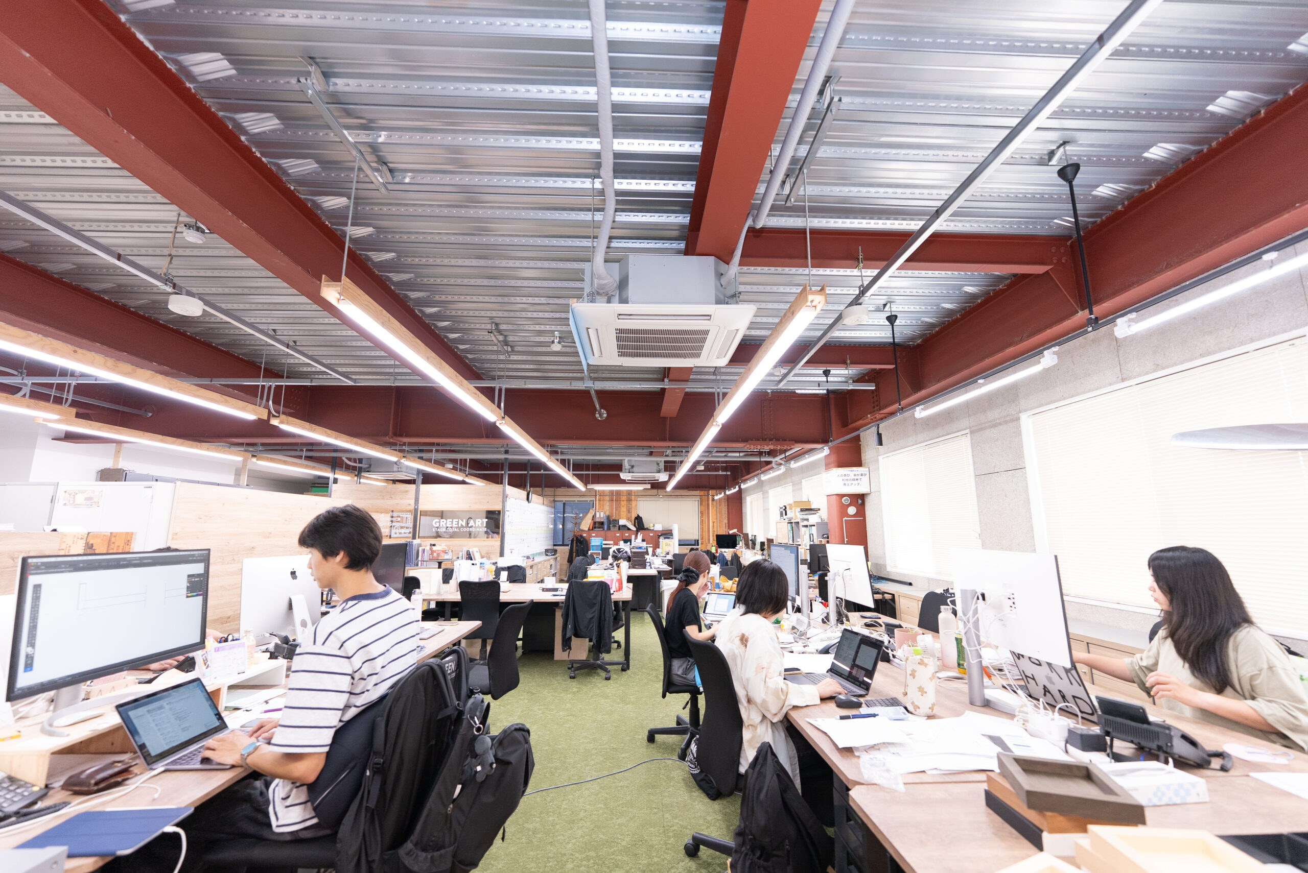 2F 営業部